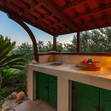 Oliva Villa Kaštela