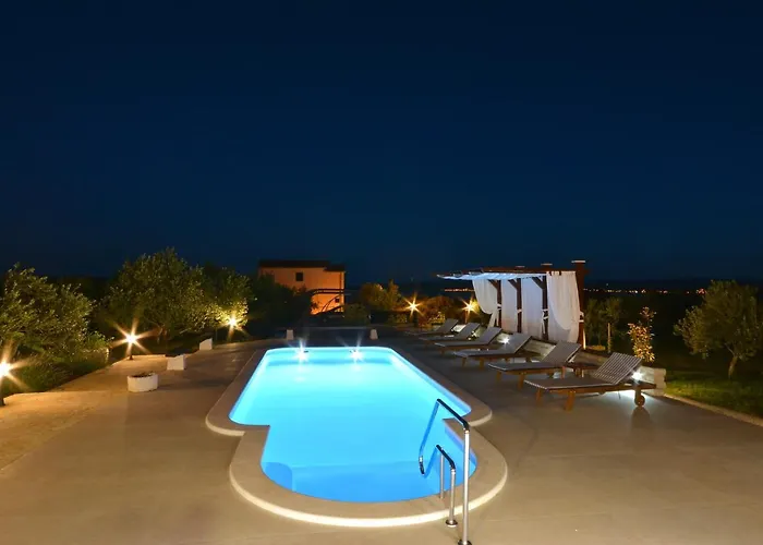 Willa Oliva Kaštela